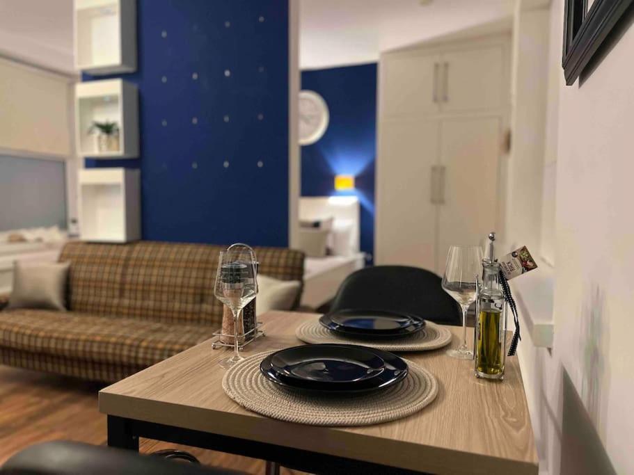 Modern Studio In Barbican Ec1 - Blue - F4 Лондон Екстериор снимка
